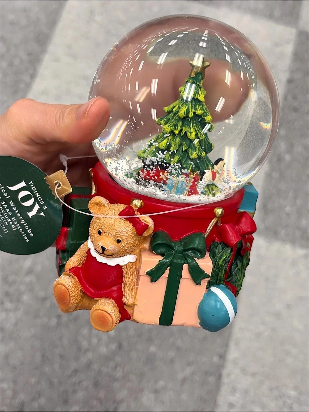 Christmas Tree Snow Globe Holiday New